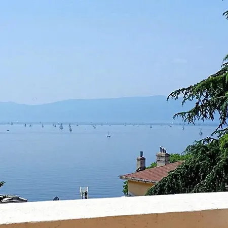Anica Apartment *